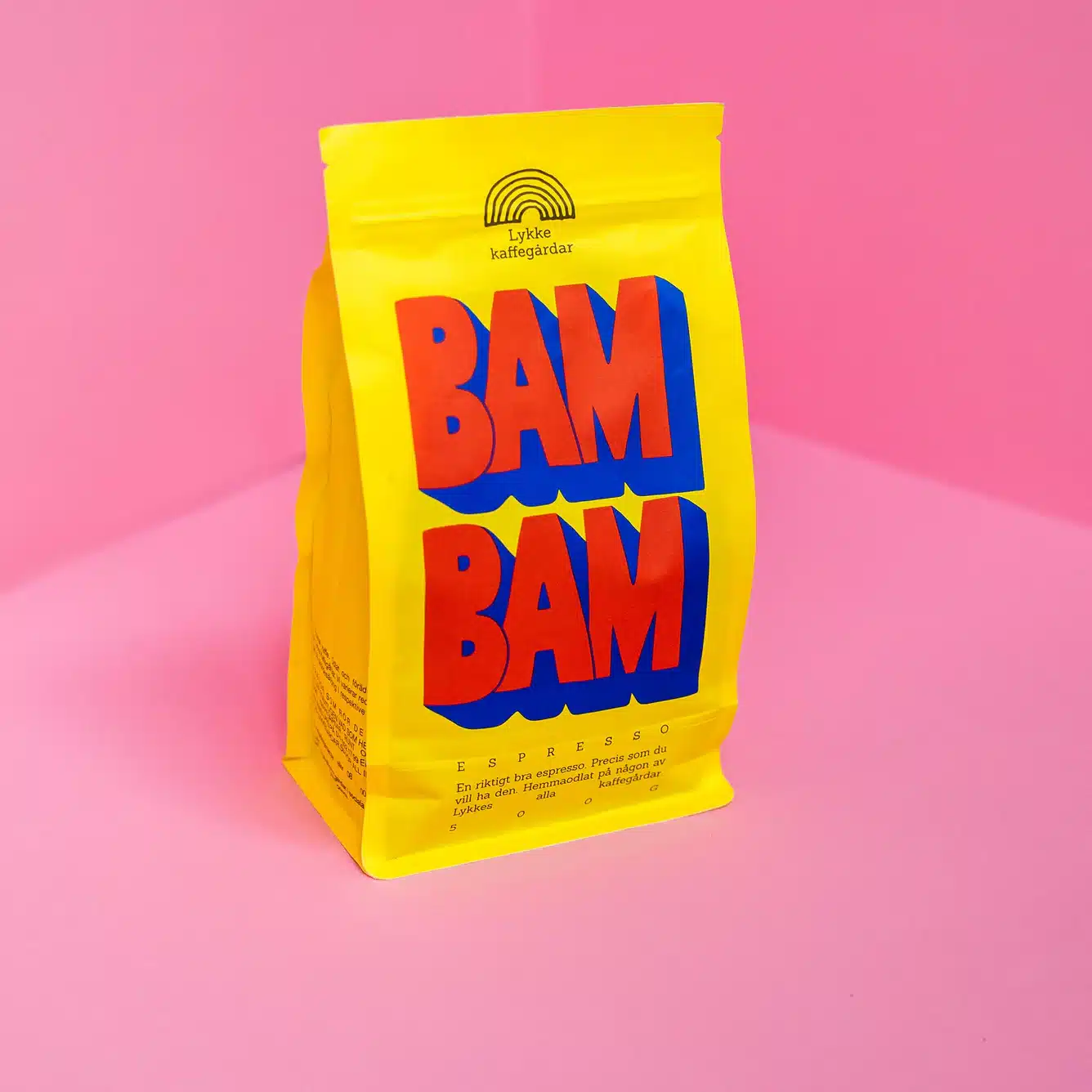 2000x2000_bam_bam_lykke_kaffegardar_1_x668@2x
